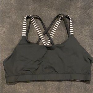 Women’s Sports Bra